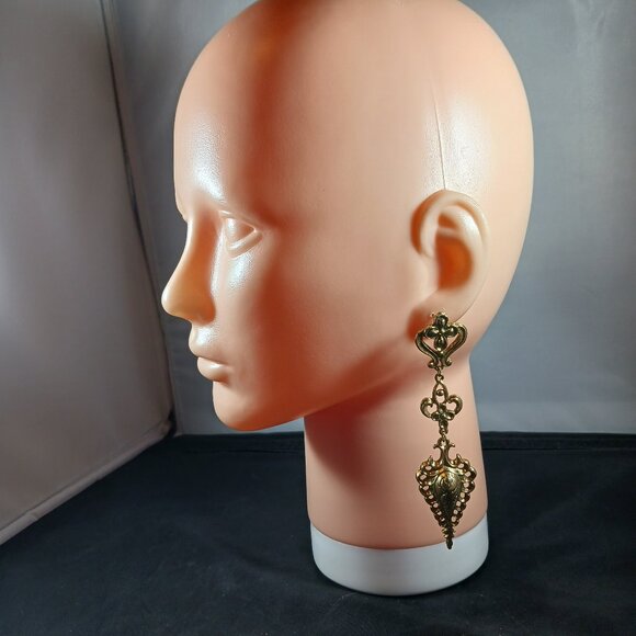 Vintage Gold Tone Women's Long Piercing Earrings - Picture 2 of 8
